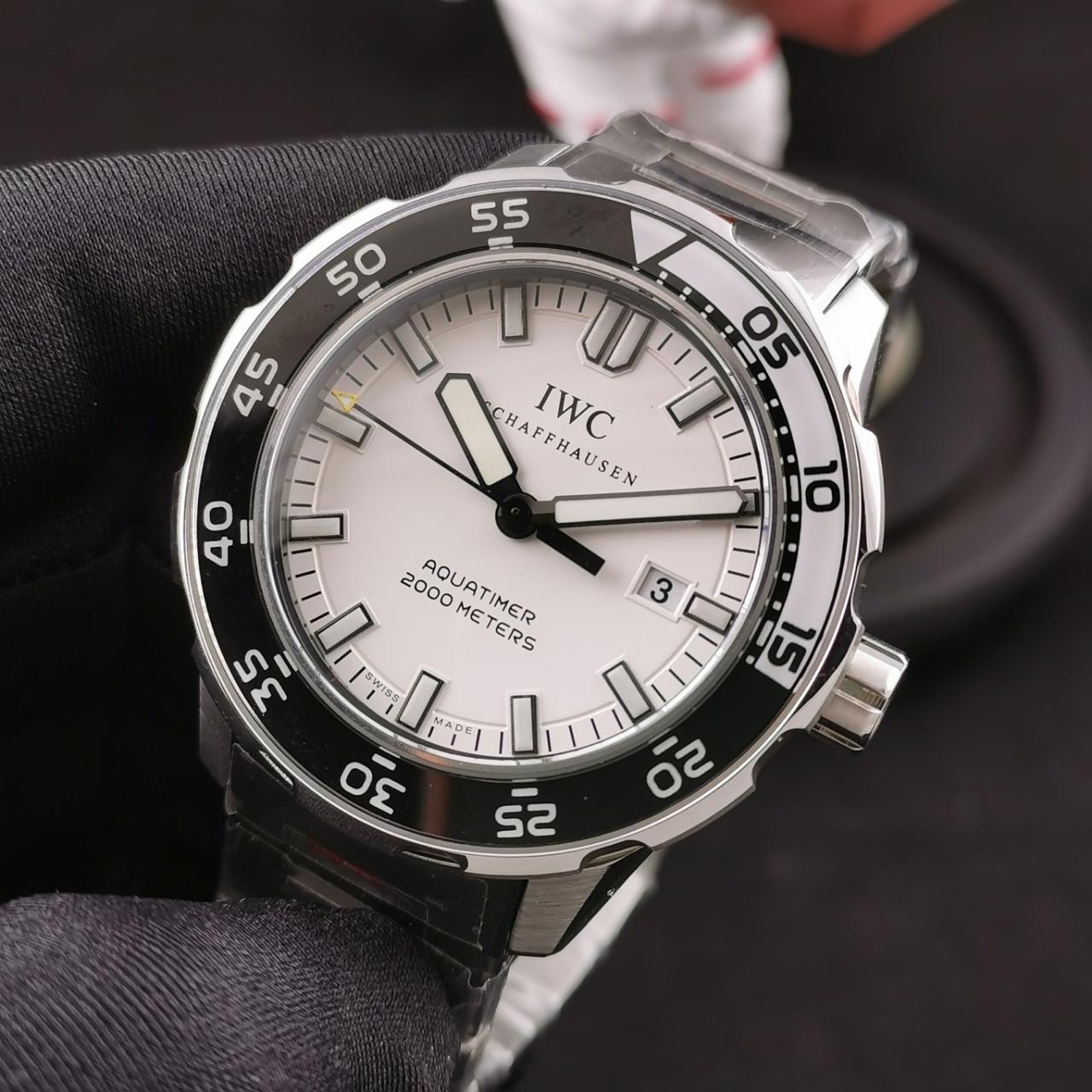 아쿠아타이머 스틸 화이트 다이얼 SS 브레이슬릿 / IWS IW356809 / 44mm / 크기 44mm Cal.2892 무브