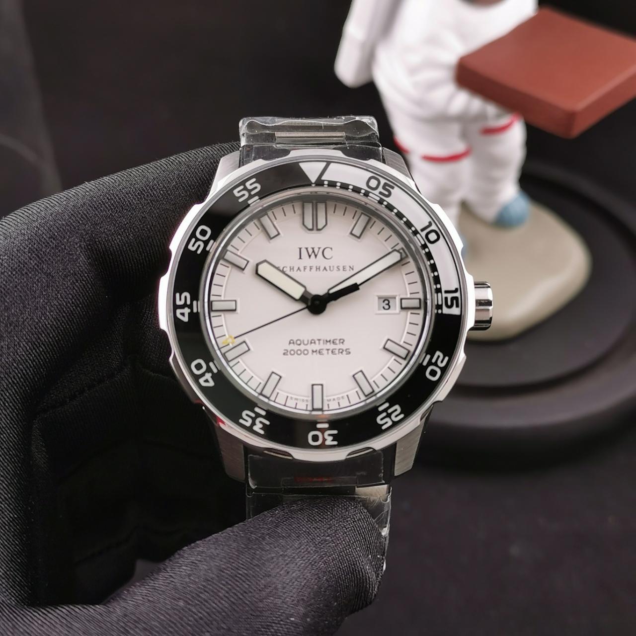아쿠아타이머 스틸 화이트 다이얼 SS 브레이슬릿 / IWS IW356809 / 44mm / 크기 44mm Cal.2892 무브