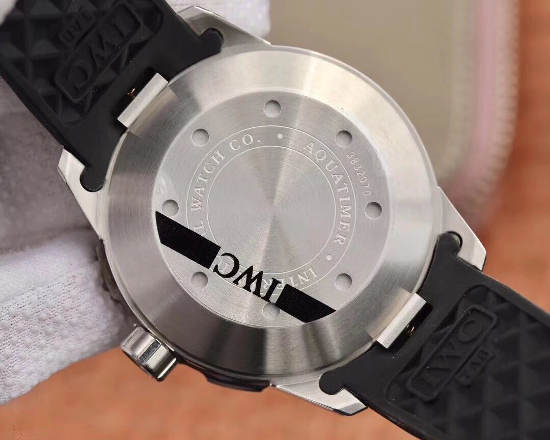 아쿠아타이머 스틸 블랙 다이얼 러버 스트랩 / IWS IW356802 / 44mm / 크기 44mm Cal.2892 무브