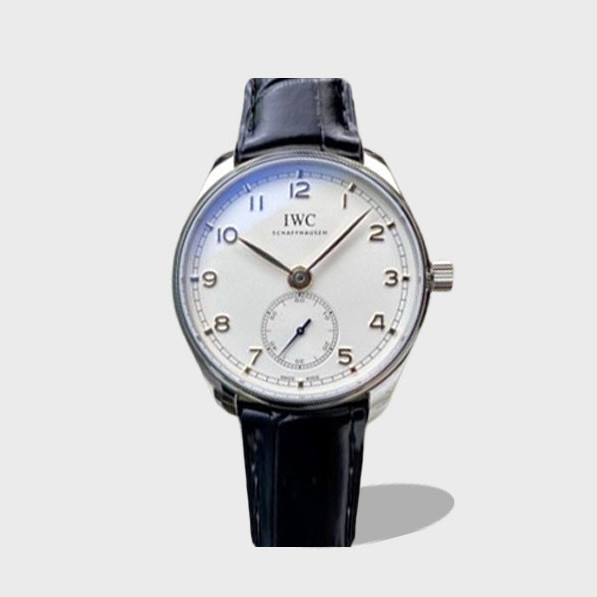 포르투기저 크로노그래프 실버 화이트 다이얼 레더 스트랩 / YL IW358303 / 40mm / 크기 40mm Cal.82200 무브