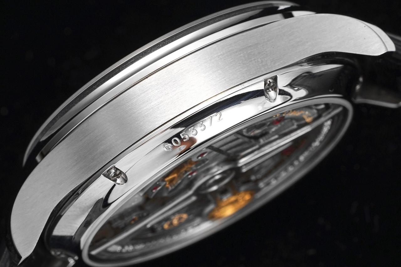 포르투기저 애뉴얼 캘린더 그린 다이얼 레더 스트랩 / ZF IW503510 / 44mm / 크기 44mm 두께 15mm Cal.52850 무브