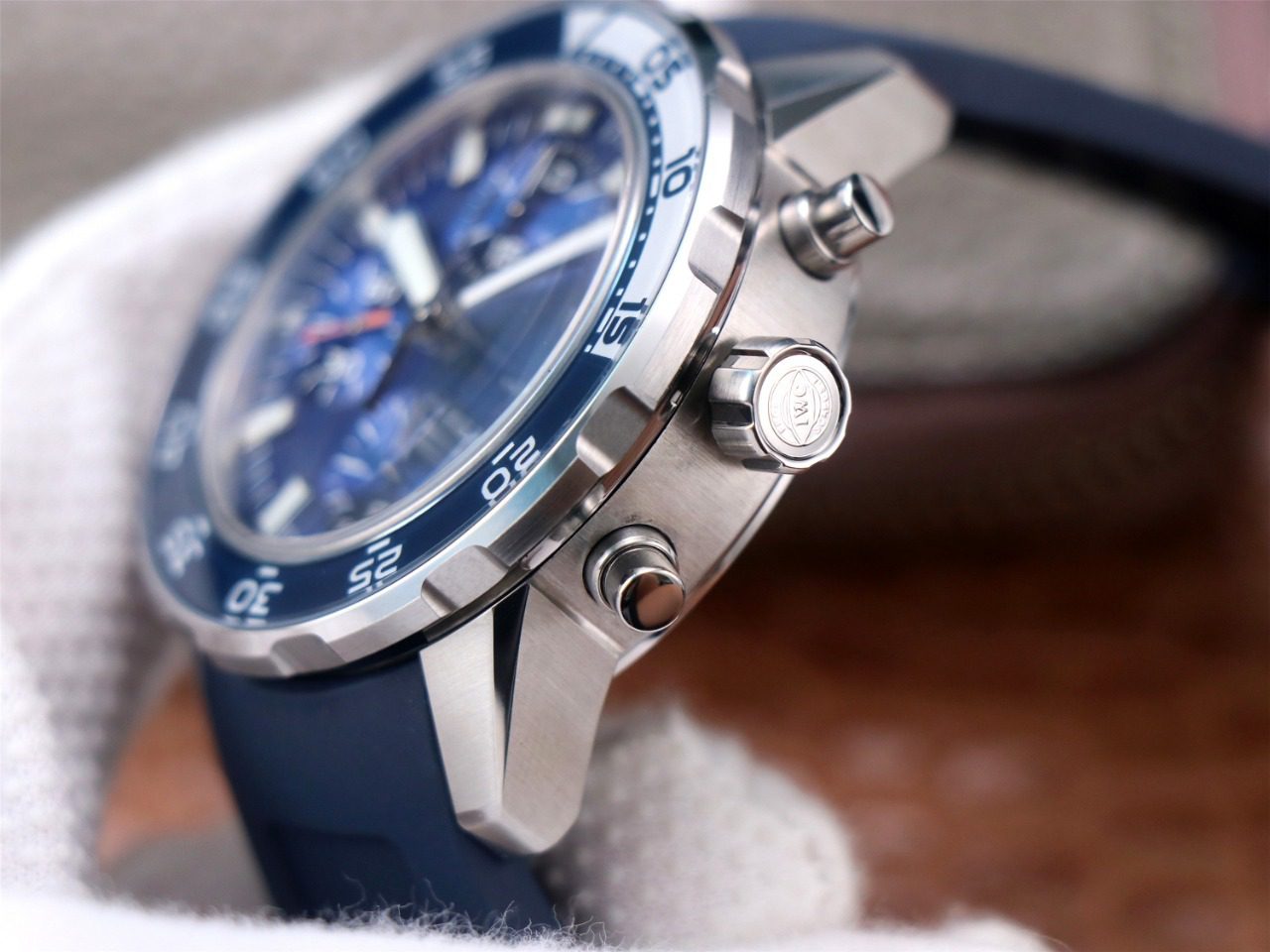아쿠아타이머 마린 크로노그래프 블루 다이얼 44mm 러버 스트랩 / IWS IW376711 / 44mm / 크기 44mm Cal.7750 무브