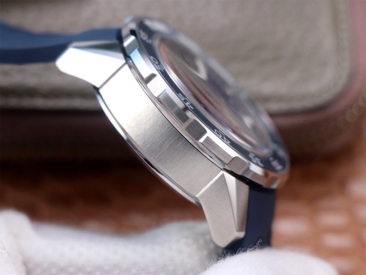아쿠아타이머 마린 크로노그래프 블루 다이얼 44mm 러버 스트랩 / IWS IW376711 / 44mm / 크기 44mm Cal.7750 무브