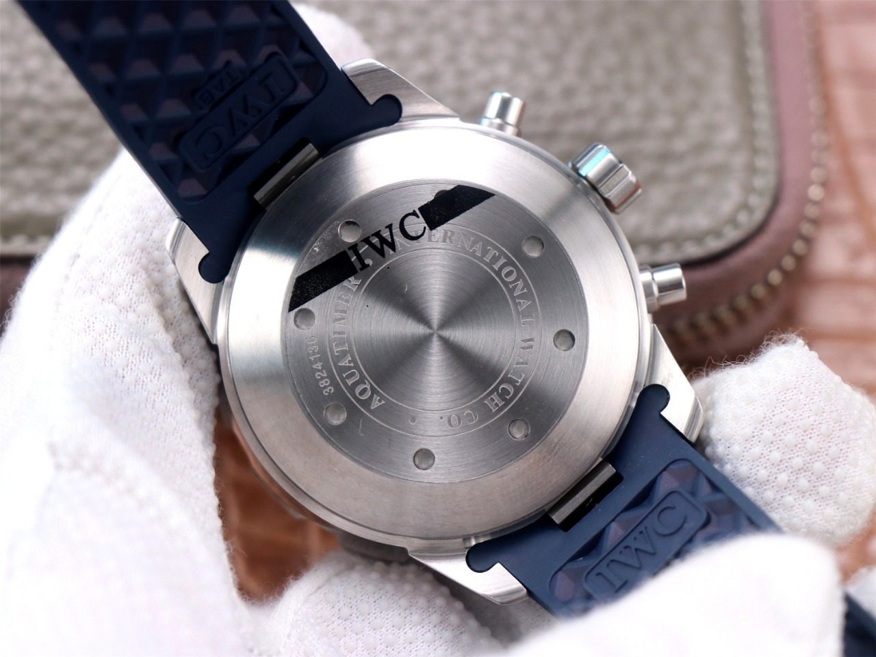 아쿠아타이머 마린 크로노그래프 블랙 다이얼 44mm 러버 스트랩 / IWS IW376709 / 44mm / 크기 44mm Cal.7750 무브