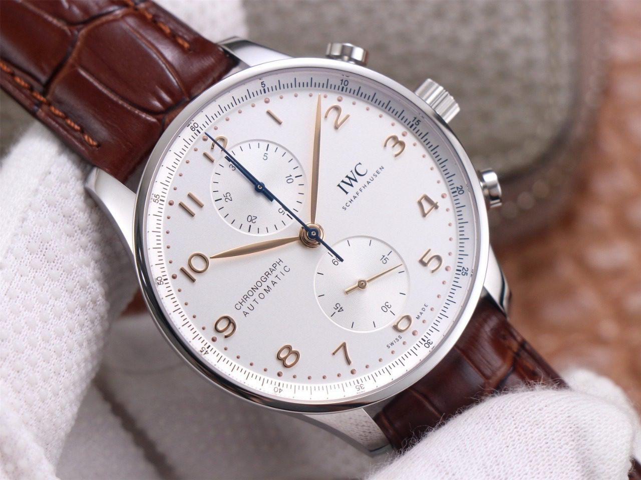 포르투기저 크로노그래프 화이트골드 화이트 다이얼 레더 스트랩 / ZF IW371604 / 41mm / 크기 41mm 두께 13mm Cal.69355 무브
