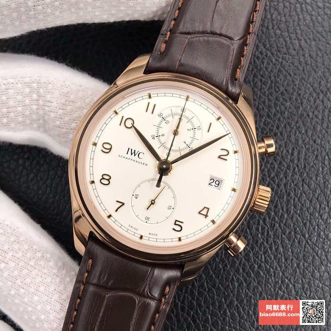 포르투기저 크로노그래프 클래식 로즈골드 화이트 다이얼 레더 스트랩 / ZF IW390301 / 42mm / 크기 42mm 두께 13.5mm Cal.89361 무브