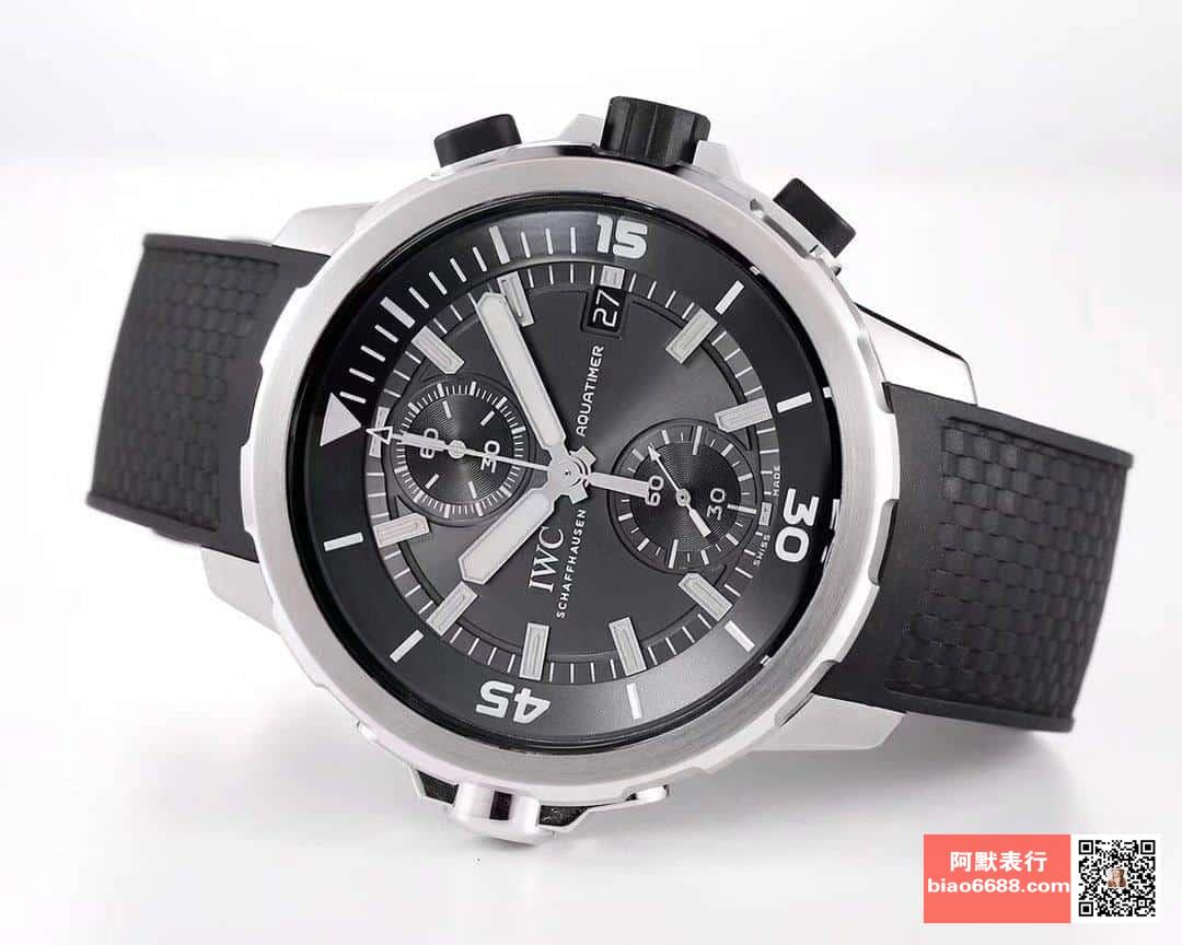 아쿠아타이머 크로노그래프 \"샤크\" 스페셜 에디션 러버 스트랩 / V6 IW379506 / 44mm / 크기 44mm Cal.7750 무브