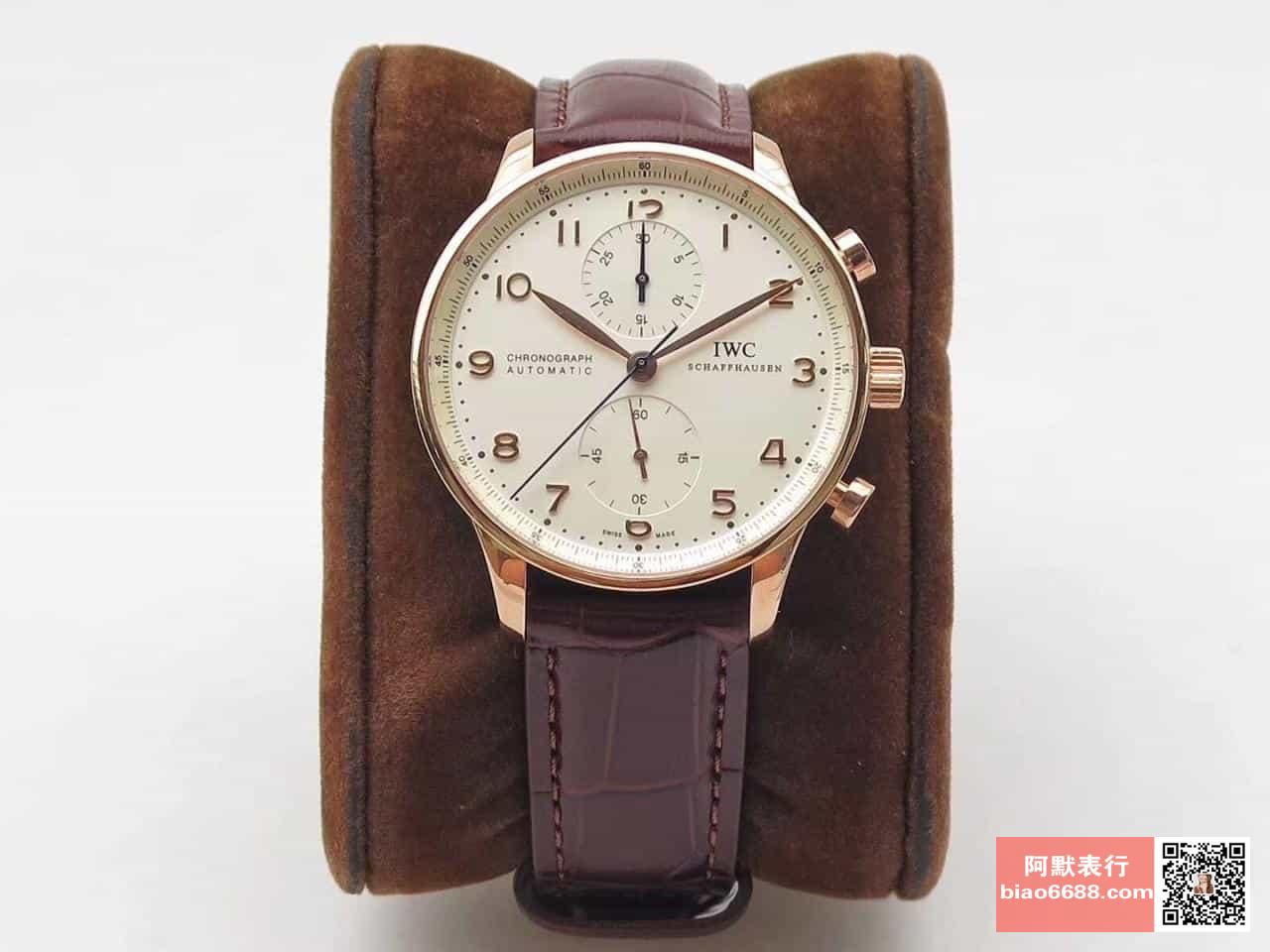 포르투기저 크로노그래프 로즈골드 화이트 다이얼 레더 스트랩 / ZF IW371480 / 41mm / 크기 41mm 두께 12.5mm Cal.7750 무브