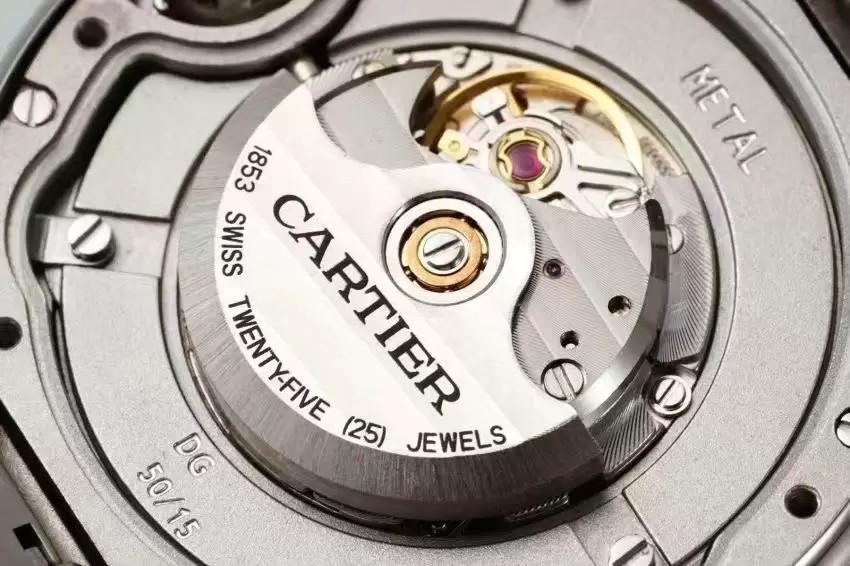발롱 블루 드 까르띠에 살구 다이얼 33mm 여성용시계 / AF WSBB0046 / 33mm / 정품과 99% 동일한 퀄리티