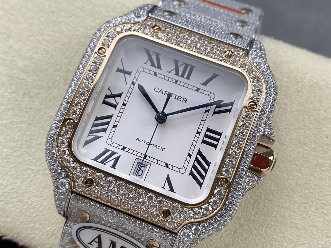산토스 버스트다운 화이트 다이얼 로즈골드 콤비 / AMG / 40mm / cal.9015 자동 기계식 무브먼트, 스와로브스키 다이아몬드 4555개 세팅