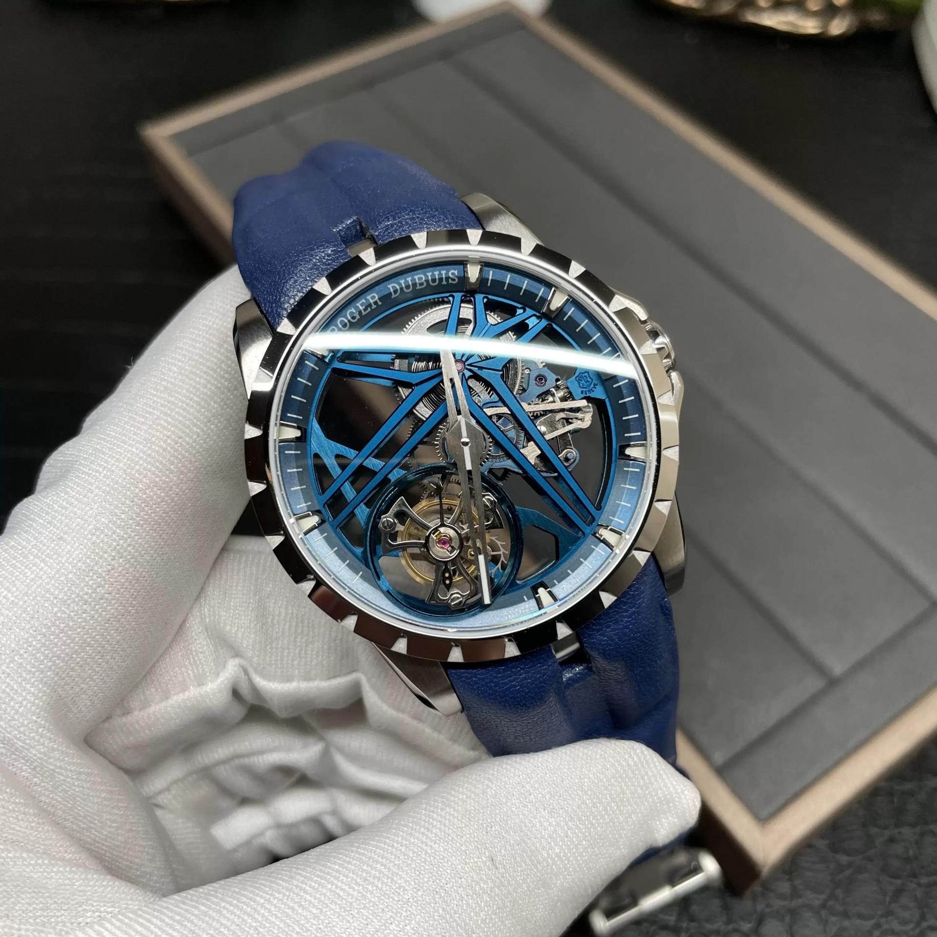 엑스칼리버 싱글 플라잉 투르비옹 블루 / BBR RDDBEX0838 / 42mm / 플라잉 뚜르비옹 99% 구현, 맞춤형 RD505SQ 수동 와인딩 무브먼트