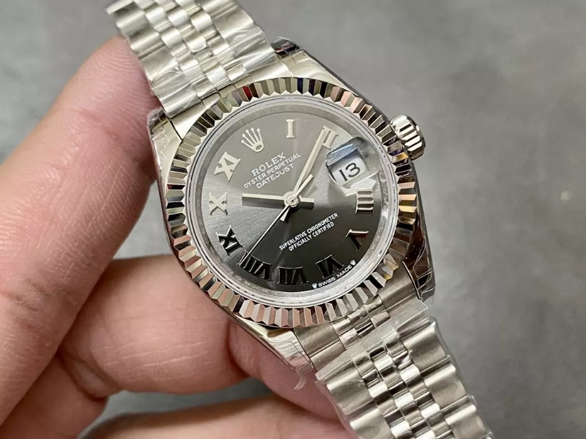 레이디 데이저스트 그레이 로만 다이얼 실버 / GS 279173 / 28mm / 아시아 2671 자동 무브먼트, 28800bph