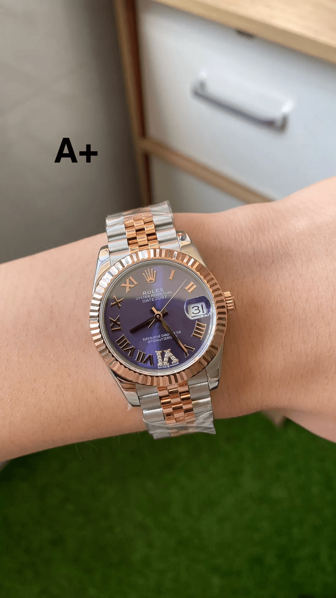 여성용 데이저스트 퍼플 로만 다이얼 로골 콤비 / A+ 278271 / 31mm / 크기: 31mm x 11.3mm 무브먼트: DD2824 자동 무브먼트, 진동 주파수 28800회