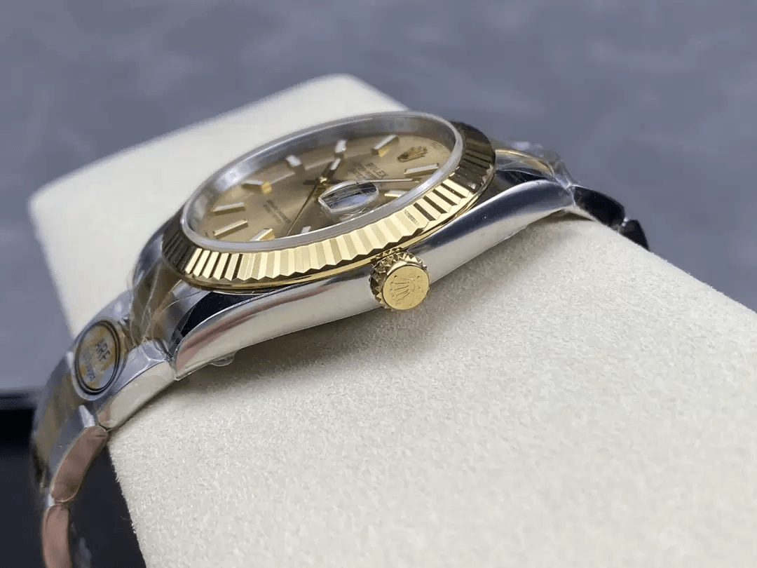데이저스트 샴폐인 다이얼 콤비 오이스터 / ARF / 41mm / 3235무브, 두께 11.8mm
