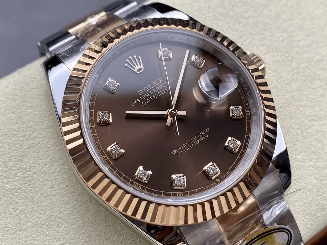 데이저스트 브라운 10P 다이얼 오이스터 / ARF / 41mm / 3235무브, 두께 11.8mm