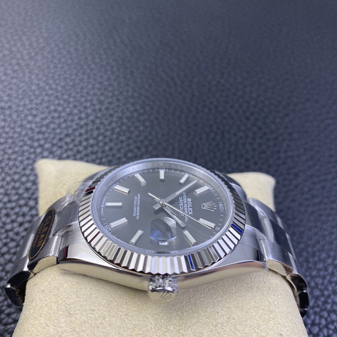 데이저스트 다크로듐 오이스터 126334 / CLEAN 126334 / 41mm / 3235 무브먼트, 41mmx11.8mm