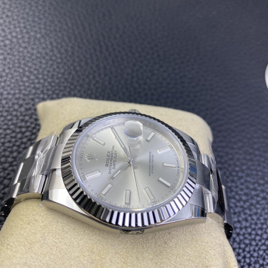 데이저스트 실버 오이스터 126334 / CLEAN 126334 / 41mm / 3235 무브먼트, 41mmx11.8mm