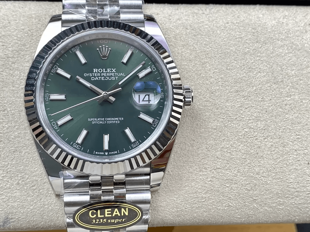 데이저스트 플루쥬블 민트그린 126334-0028 / CLEAN 126334 / 41mm / 3235 무브먼트, 41mmx12.8mm