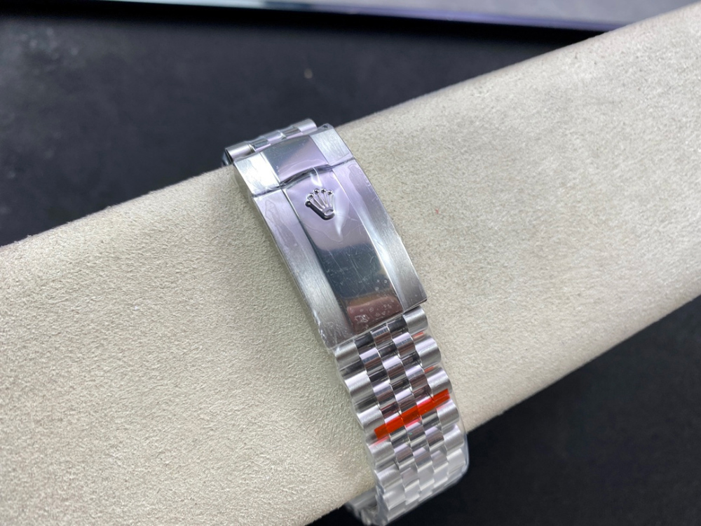 스카이드웰러 오이스터 블랙 쥬빌레 / NOOB V2 336934 / 42mm / 9001