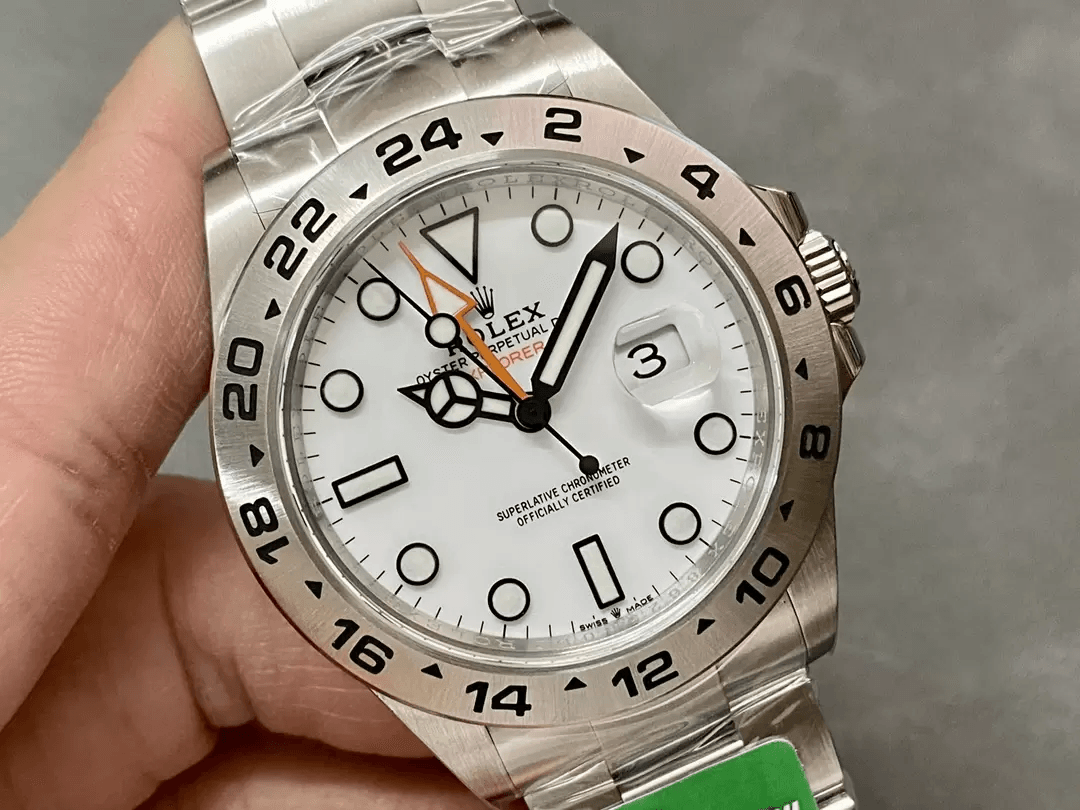 익스플로러2 흰판 / C+ M226570-0002 / 42mm / 3285무브, 최신상 최고퀄리티