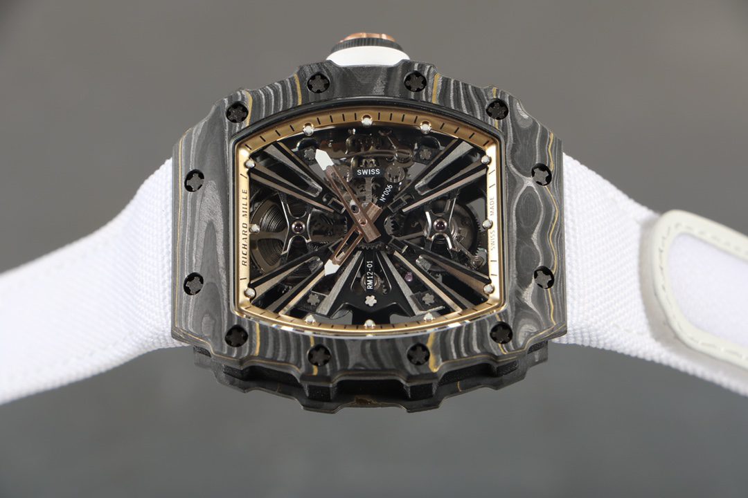 블랙 골드 카본 파이버 뚜르비옹 우븐스트랩 / RM RM12-01 / 크기 42 x 51mm 두께 16mm