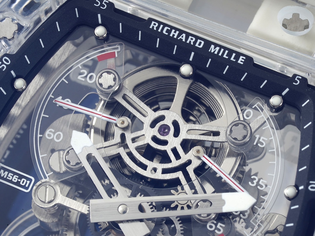 투명 사파이어 케이스 화이트 러버밴드 블랙아이얼 / RM56-01 / 크기 44mm 두께 17mm