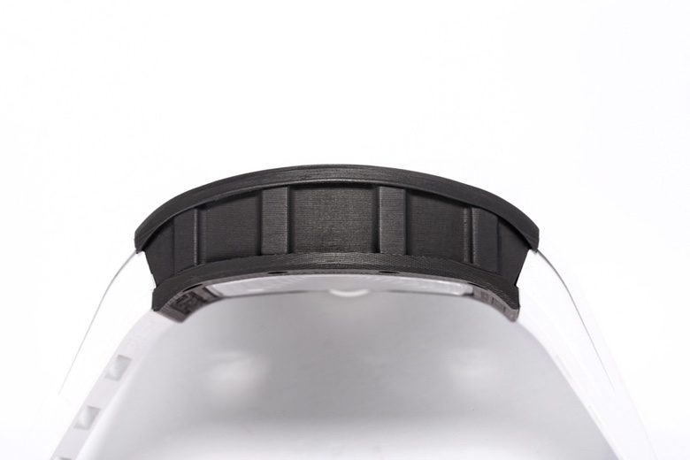 블랙 카본 뚜르비옹 화이트 러버밴드 / BBR RM-055 / 49.9mm x 42.7mm
