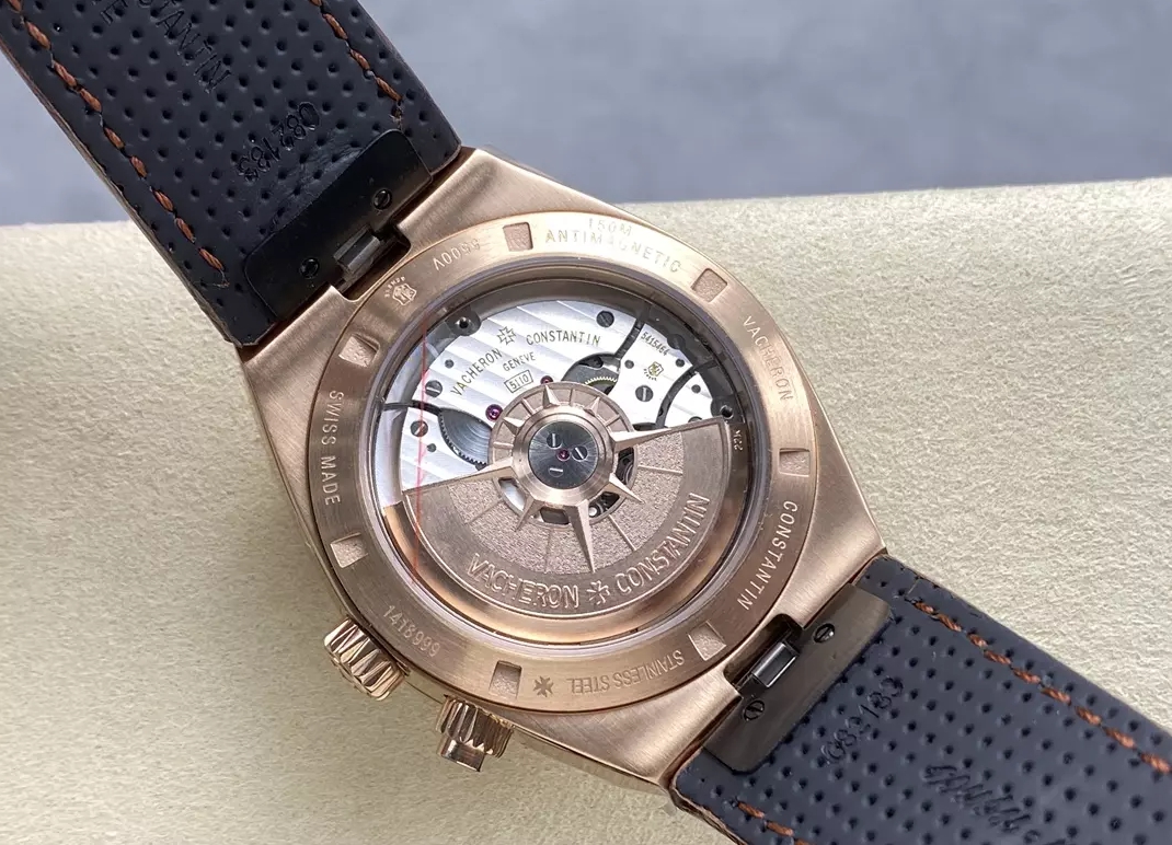 오버시즈 듀얼 타임 실버 다이얼 브라운 레더 스트랩 / GR 7920V / 41mm / VC 5110 무브먼트,41mm