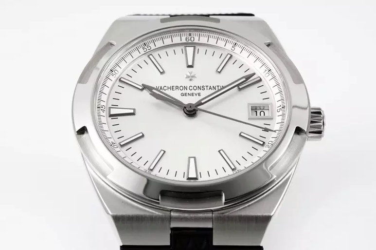 오버시스 실버 다이얼 러버 스트랩 / PPF 4500V/110A-B126 / 41mm / VC 5100 무브먼트 , 41mm x 11mm (정품과 동일)