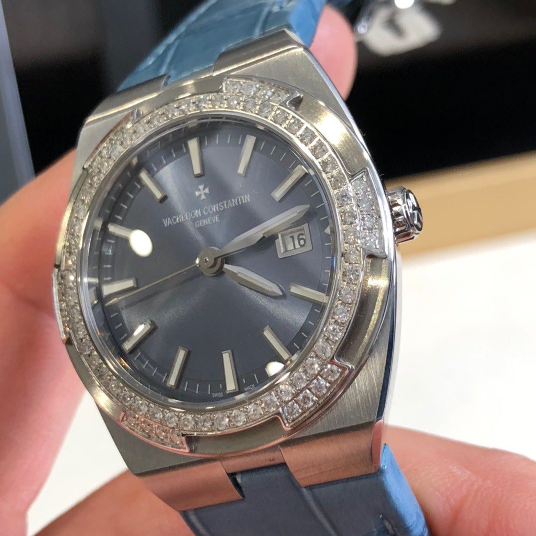 오버시즈 레이디 다이아베젤 블루 다이얼 레더 스트랩 / VC 1205V/100A-B590 / 33mm / 사이즈 : 33mm, 스와브로스키 세팅 , 스위스 ETA 쿼츠 무브먼트