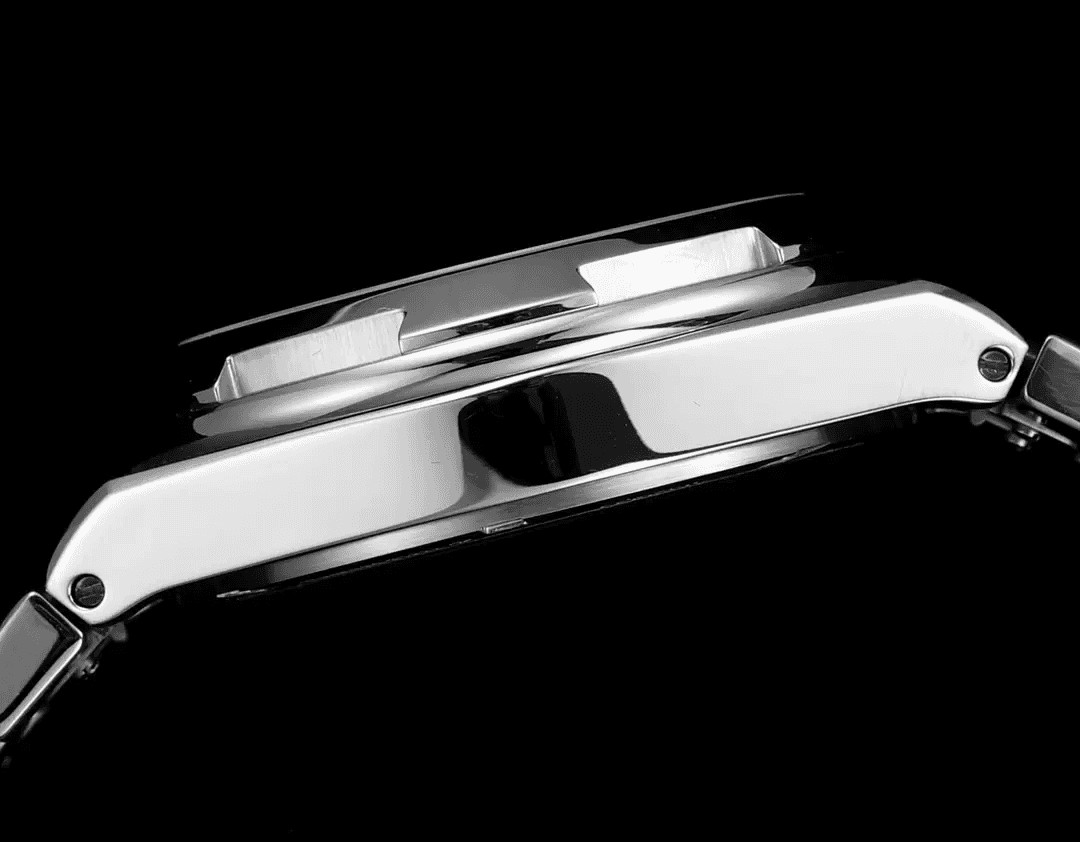오버시즈 듀얼타임 화이트 다이얼 SS 브레이슬릿 / PZ 7900V/110A-B333 / 41mm / 41mm x 13.3mm, 23J 자동 무브먼트
