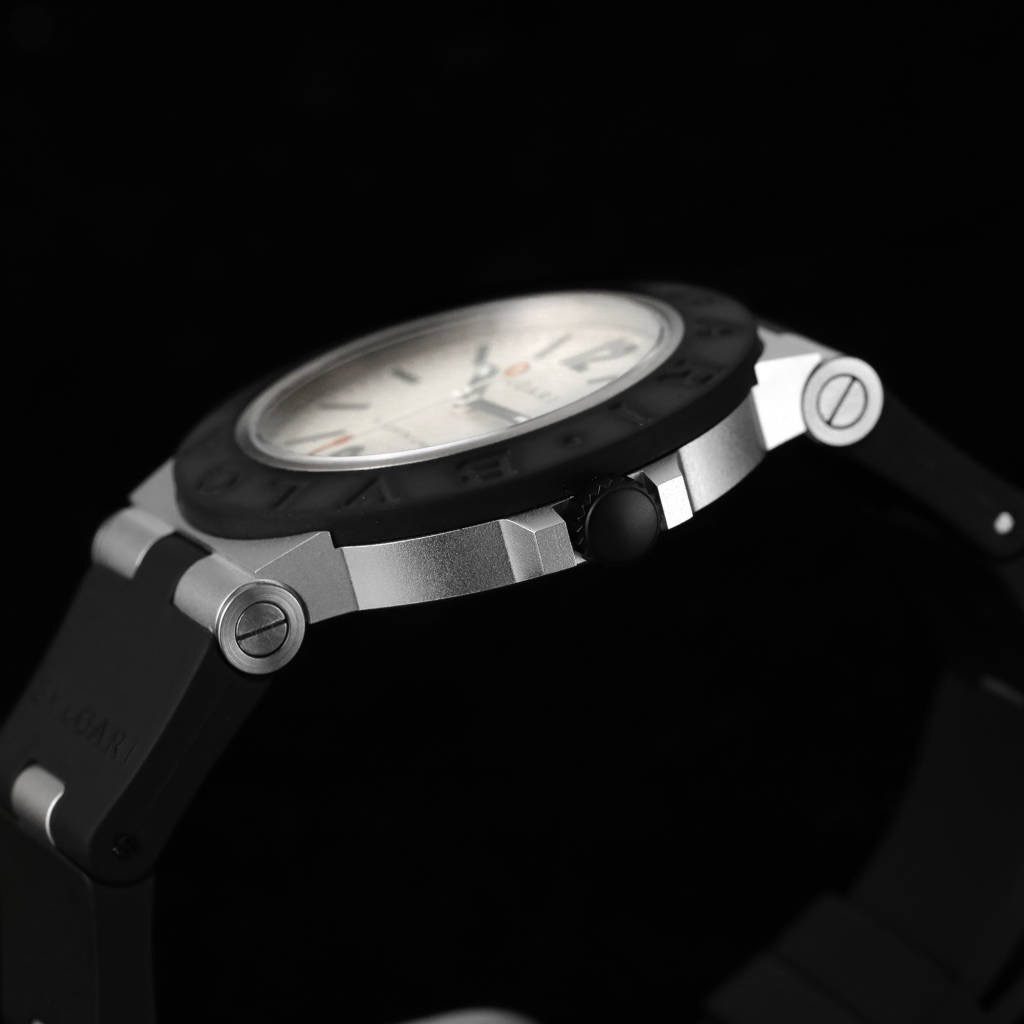화이트 다이얼 알루미늄 워치 / BV 103445 / 40mm / 2824 자동 기계식 무브먼트, 크기: 40mm x 9.5mm