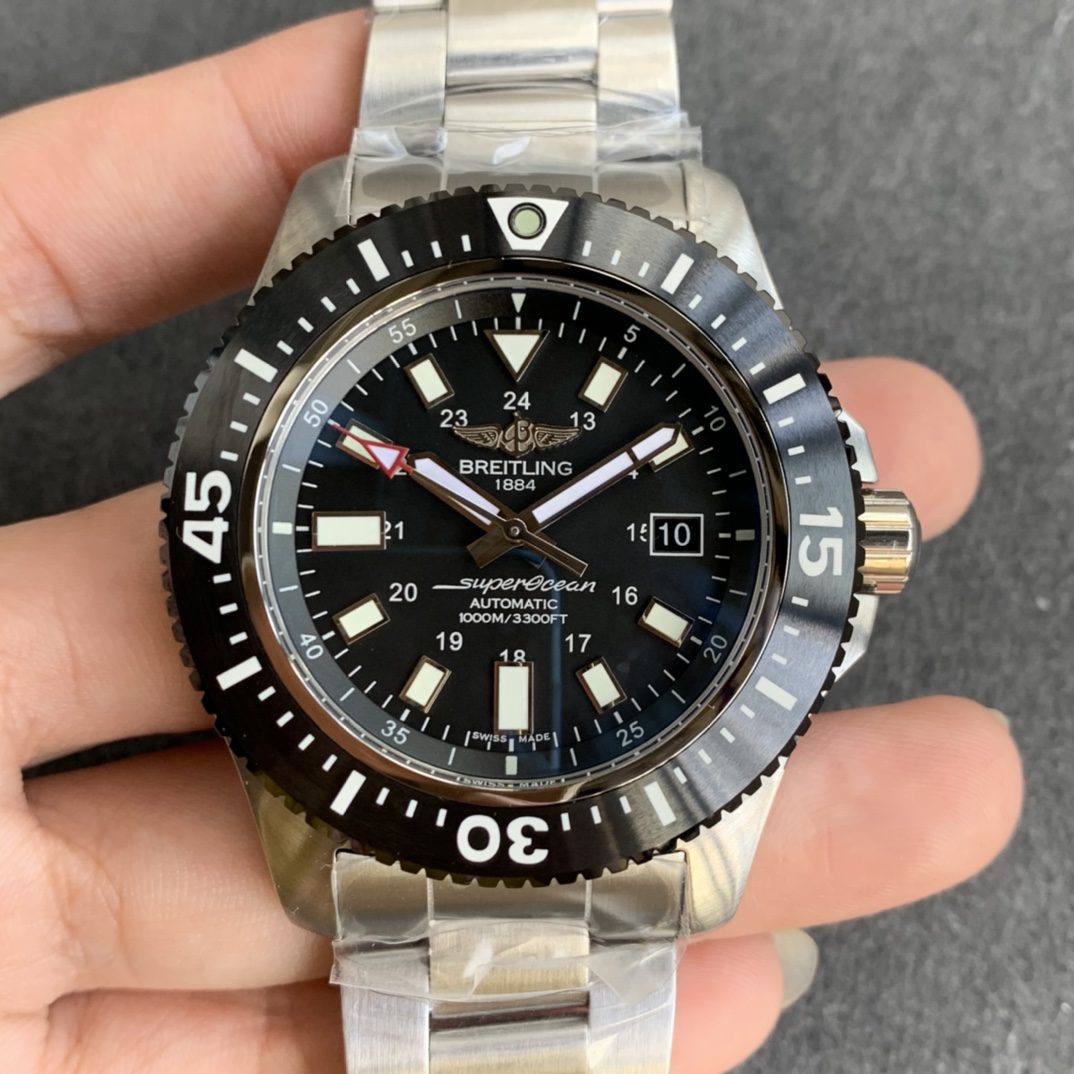 슈퍼오션 스페셜 에디션 블랙 다이얼 SS 브레이슬릿 / TF Y1739310 / 44mm / cal.2824 자동 기계식 무브먼트