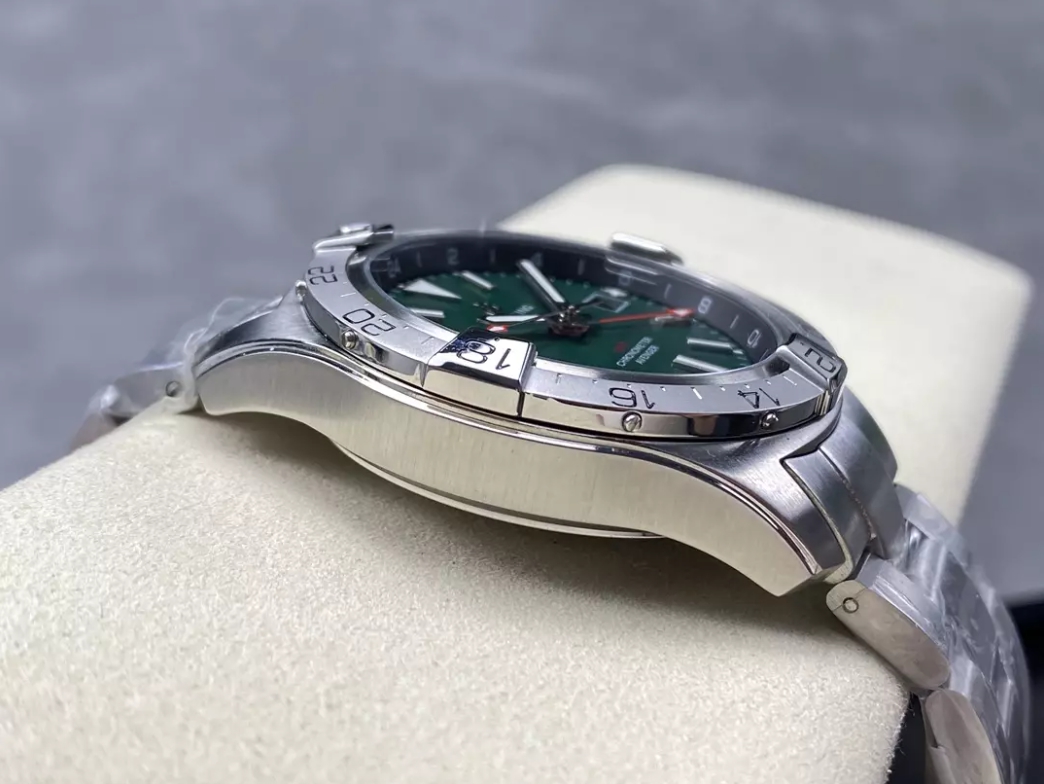 어벤저 오토매틱 GMT 베스트 에디션 그린 다이얼 SS 브레이슬릿 / BLS / 44mm / 아시아 2836 자동 무브먼트