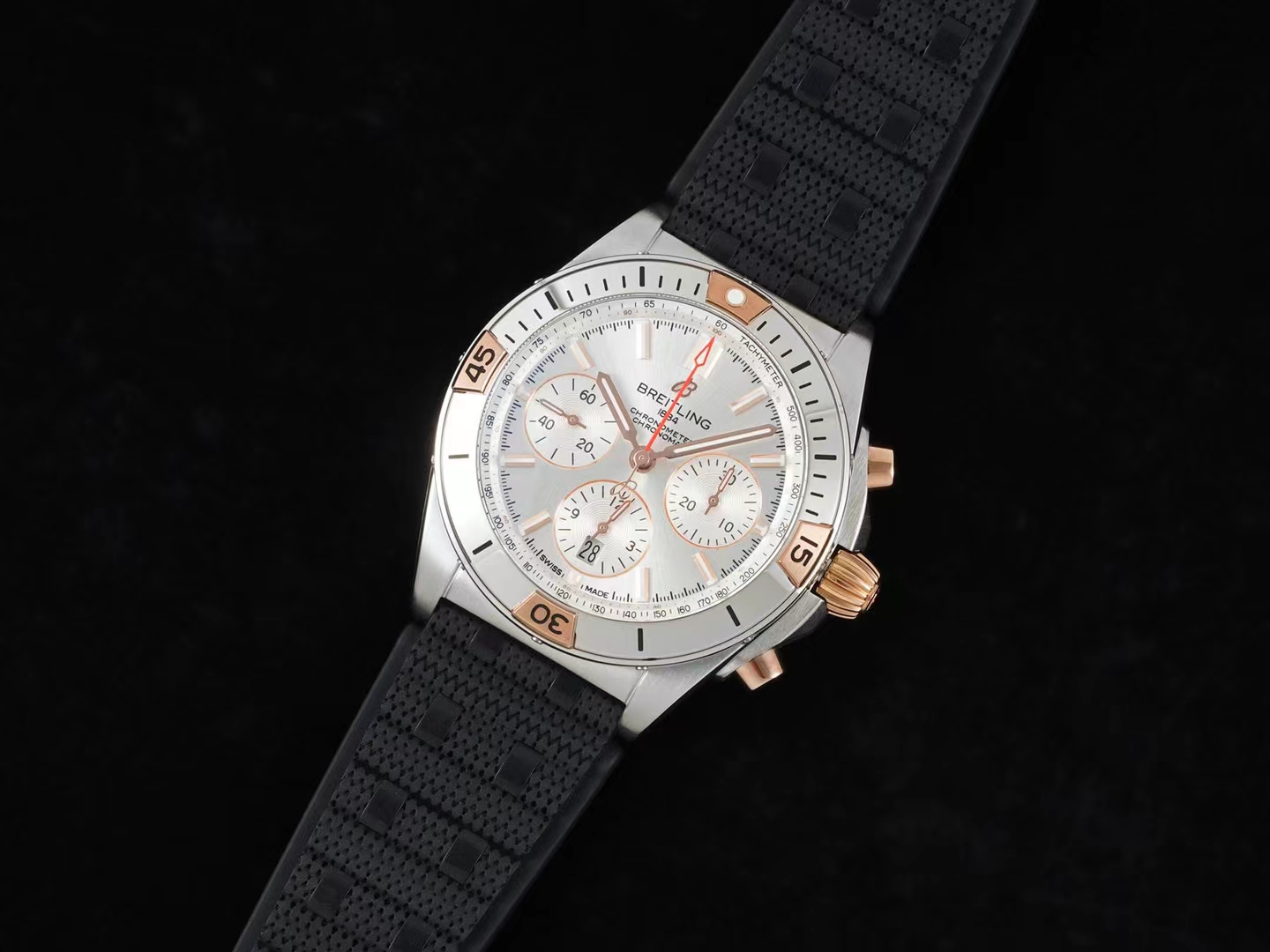 크로노그래프 크로노맷 실버 다이얼 러버 스트랩 / TF IB0134101G1A1 / 42mm / cal.7750 크로노그래프 기계식 무브먼트