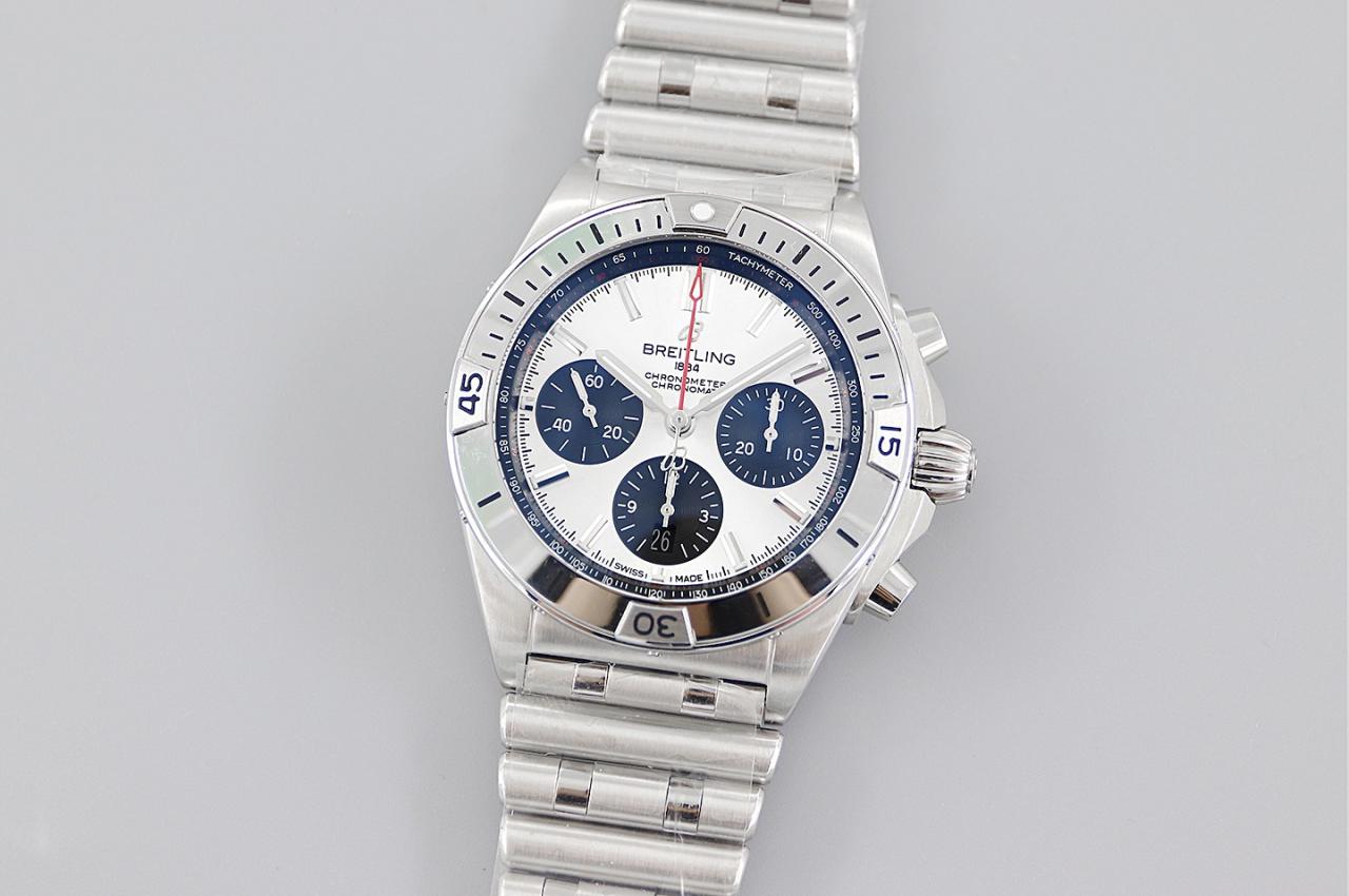 크로노그래프 크로노맷 화이트 다이얼 스틸 SS 브레이슬릿 / TF AB0134101K1A1 / 42mm / cal.7750 크로노그래프 기계식 무브먼트