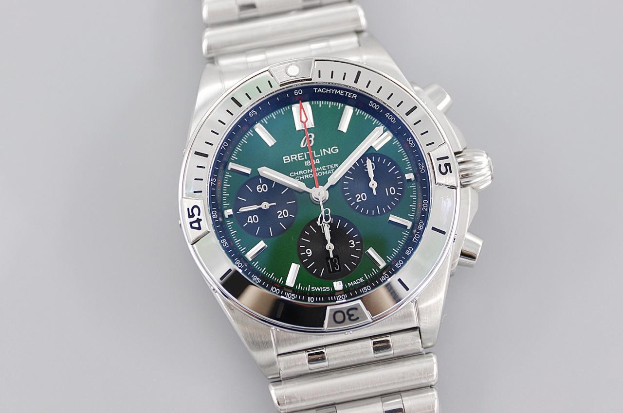 크로노그래프 크로노맷 그린 다이얼 스틸 SS 브레이슬릿 / TF AB01343A1L1A1 / 42mm / cal.7750 크로노그래프 기계식 무브먼트