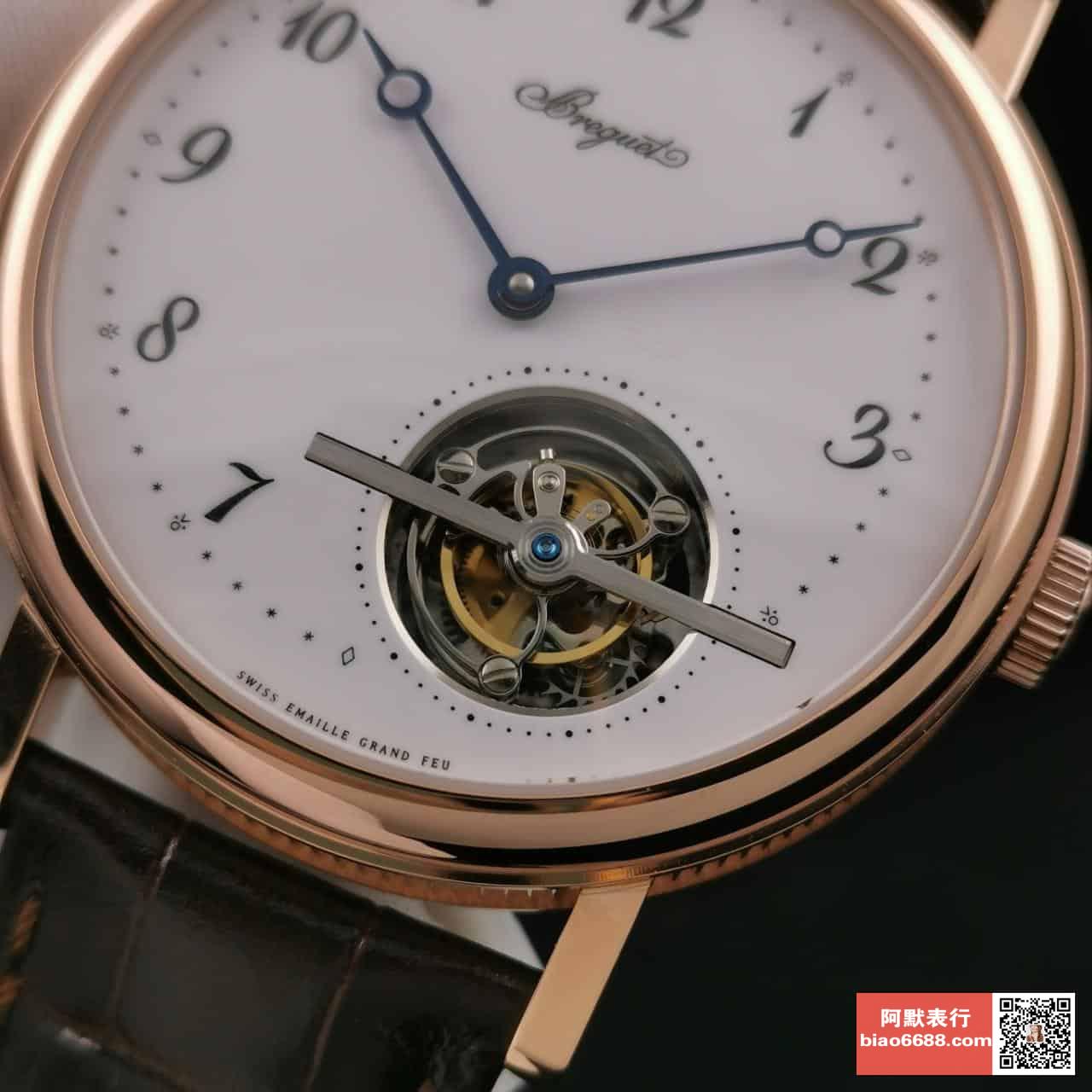 투르비옹 울트라씬 클래식 컴플렉스 로즈골드 레더 스트랩 / R8 5367BR/29/9WU / 42mm / 시걸 커스텀 매뉴얼 투르비용 와인딩 무브먼트, 42mm 두께: 10.7mm