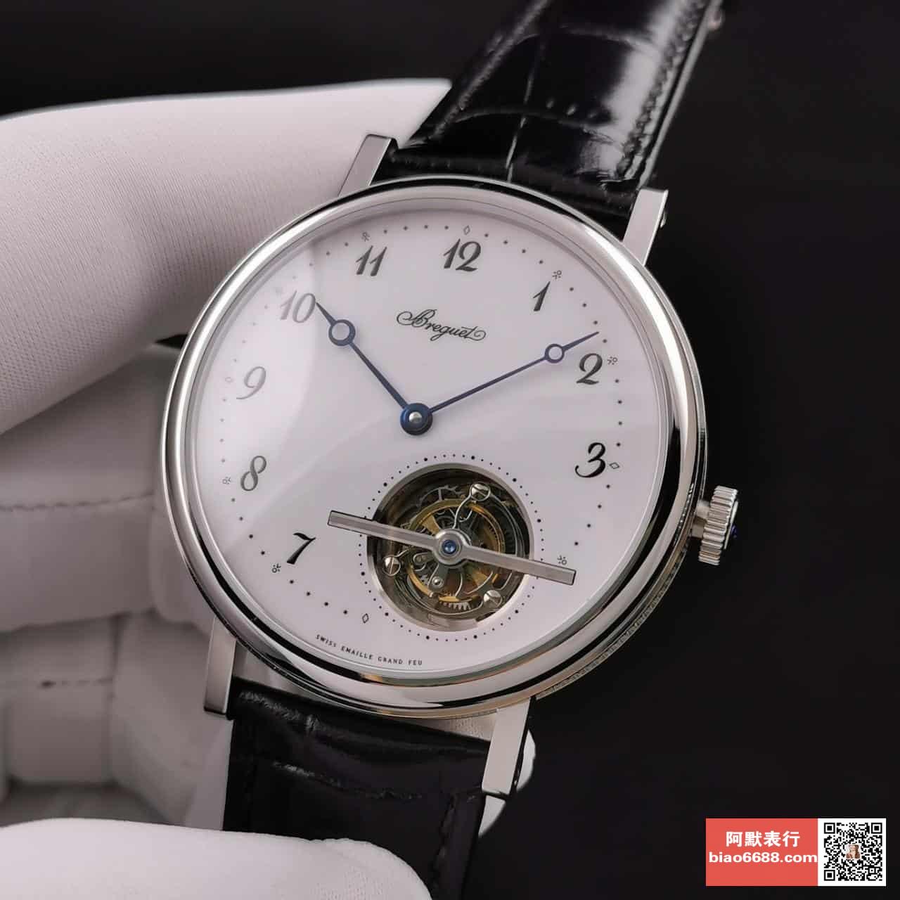 울트라씬 클래식 컴플렉스 화이트골드 레더 스트랩 / R8 5367PT/29/9WU / 42mm / 시걸 커스텀 매뉴얼 투르비용 와인딩 무브먼트, 42mm 두께: 10.7mm
