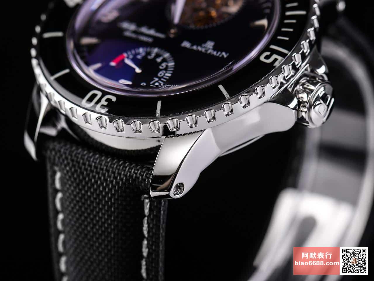 피프티 패덤즈 키네틱 에너지 디스플레이 투르비옹 얼티밋 에디션 / JB 5025-1530-52 / 45mm / 자동 와인딩 트루 투르비옹 무브먼트