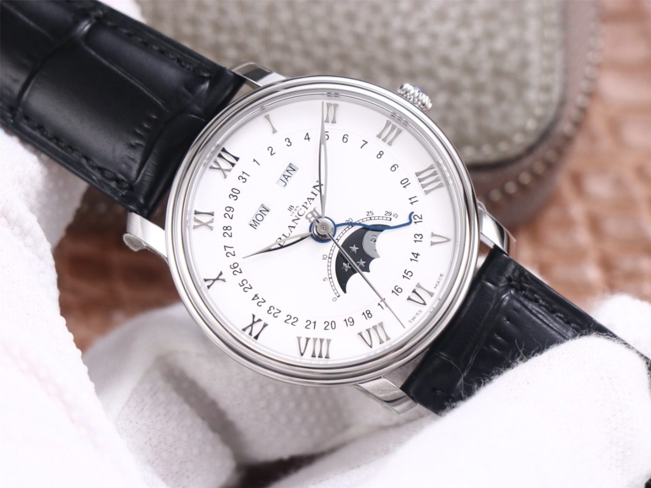 클래식 빌레레 문페이즈 화이트 다일얼 화이트골드 레더 스트랩 40mm V3버전 / OM 6654-1127-55B / 40mm / cal.6654 자동 기계식 무브먼트 , 브라운/블랙 레더 스트랩 선택 가능.