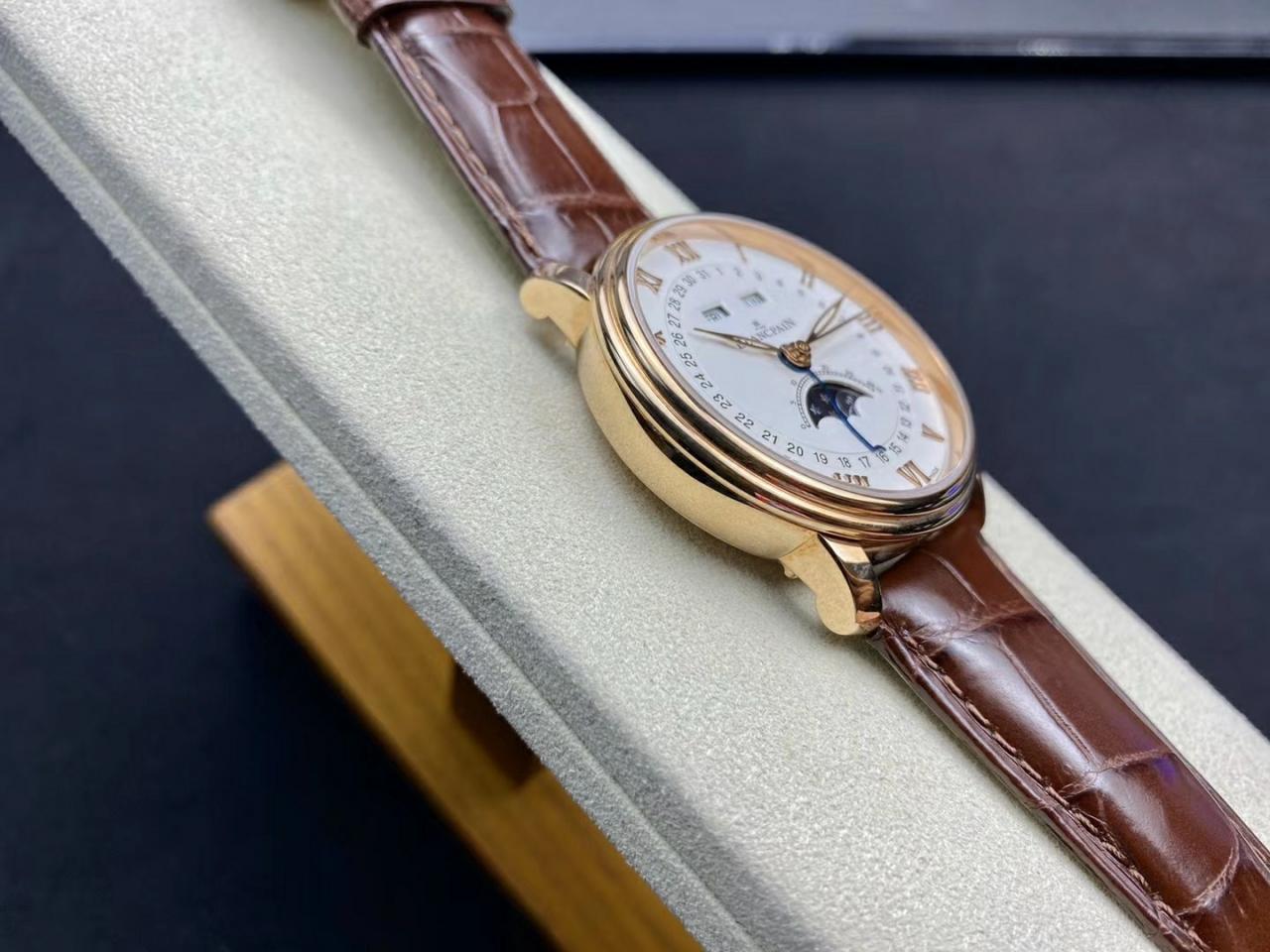 클래식 빌레레 문페이즈 화이트 다이얼 로즈골드 레더 스트랩 40mm V3버전 / OM 6654-3642-55B / 40mm / cal.6654 자동 기계식 무브먼트