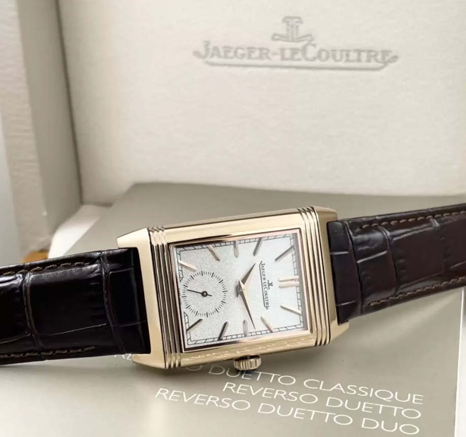 리베르소 클래식 라지 듀오페이스 스몰 세컨드 화이트 다이얼 레더 스트랩 / MG Q396245J / 49mm / 49mmx29mm , 클론 854A/2 수동 와인딩 무브먼트