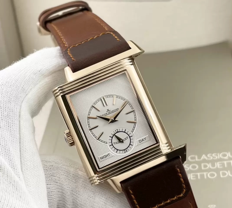 리베르소 클래식 라지 듀오페이스 스몰 세컨드 블랙 다이얼 레더 스트랩 / MG Q396245J / 49mm / 49mmx29mm , 클론 854A/2 수동 와인딩 무브먼트