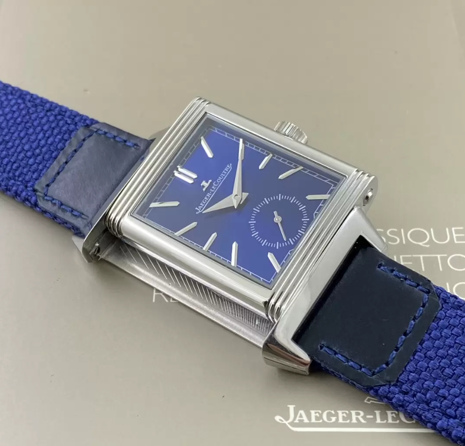 리베르소 Tribute Monoface Small Seconds 블루 다이얼 브레이디드/가죽 스트랩 / MG Q397848J / 46mm / 46mmx28mm/아시아 수동 와인딩 무브먼트