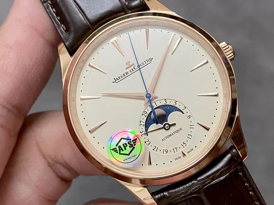 JL 마스터 울트라 씬 문페이즈 로즈골드 화이트 다이얼 레더 스트랩 / APS Q1362511 / 39mm / cal.925 통합 무브먼트