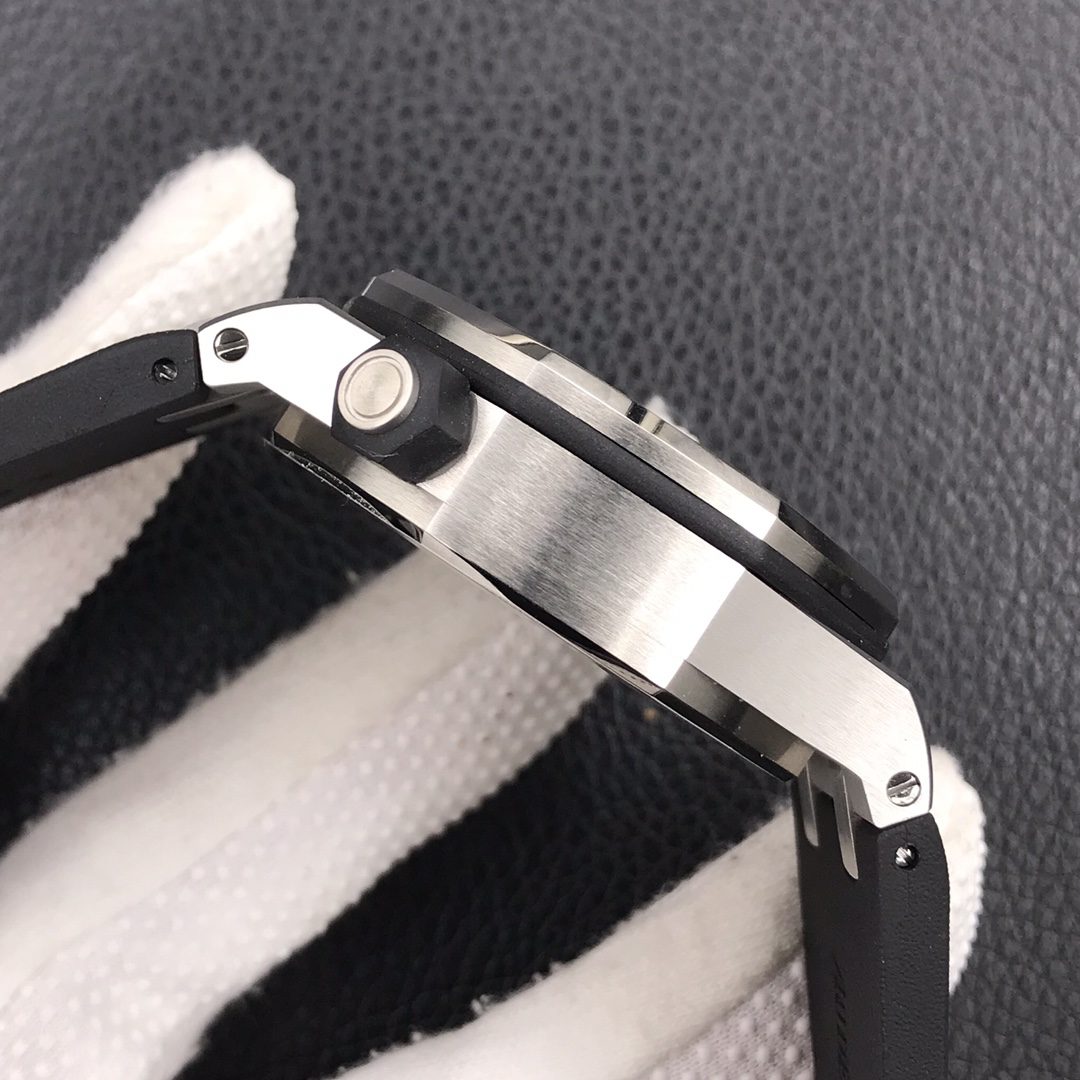 로얄오크 오프쇼어 로즈골드 스틸 블랙 / ZF 15710ST / 42mm / cal.3120 무브먼트로 업그레이드! 42mm*14.1mm