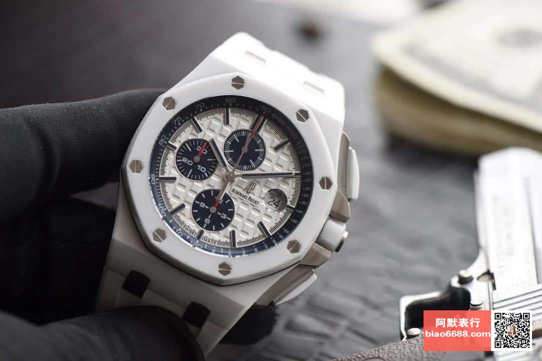 로얄오프 오프쇼어 화이트 / JF 26402CB / 44mm / cal.3126 무브먼트로 업그레이드!