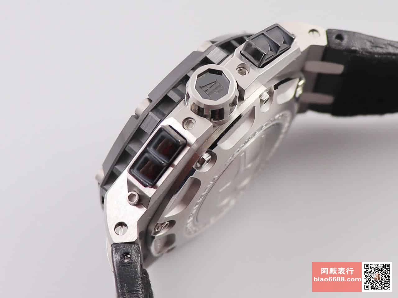 로얄오프 오프쇼어 화이트/블랙 다이얼 레더스트랩 / JF 26078IO / 42mm / cal.3126 무브먼트로 업그레이드!