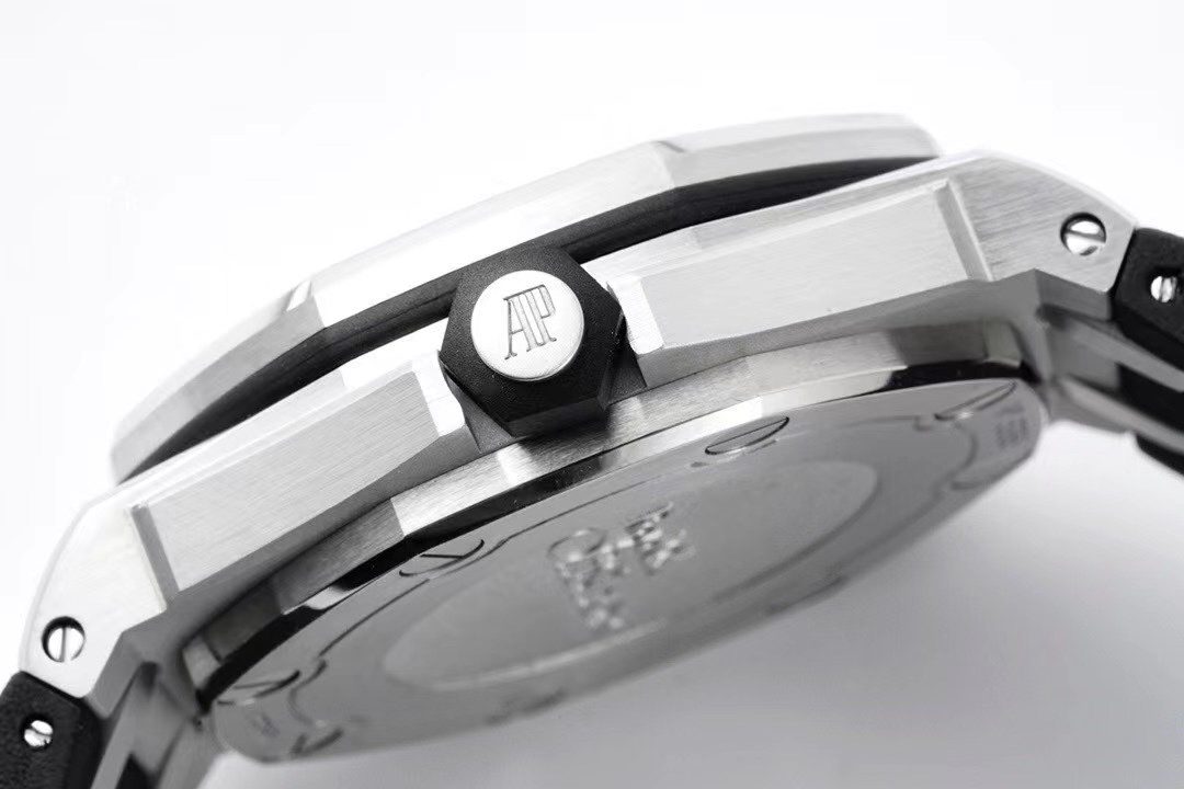 로얄오크 오프쇼어 스틸 블랙 / ZF 15703ST / 42mm / cal.3120 무브먼트로 업그레이드! 42mm*14.1mm